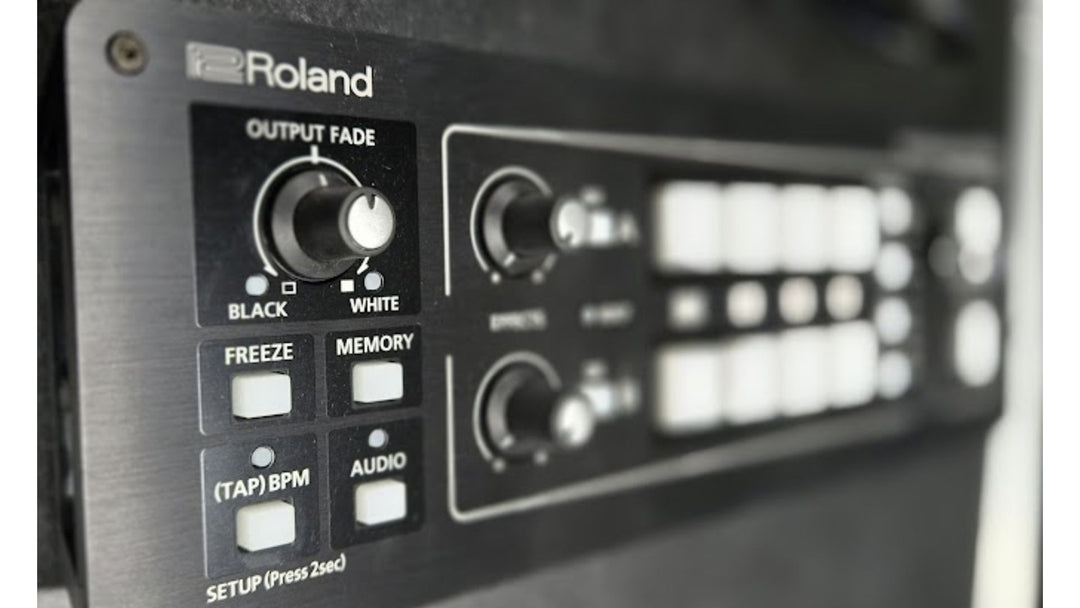 Roland V-1HD Portable 4 x HDMI Input Switcher (Open Box)