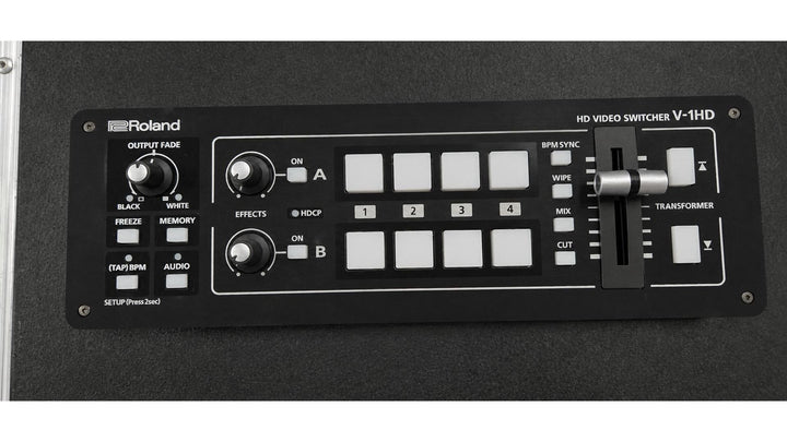 Roland V-1HD Portable 4 x HDMI Input Switcher (Open Box)